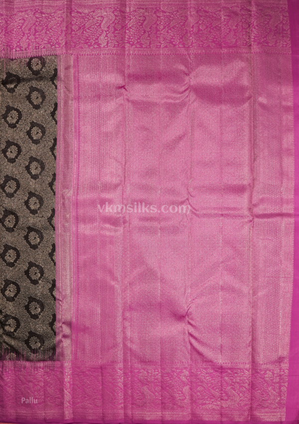 9 - 2026-05-21T172925.213 Royal Black & Orchid Purple Silk Saree