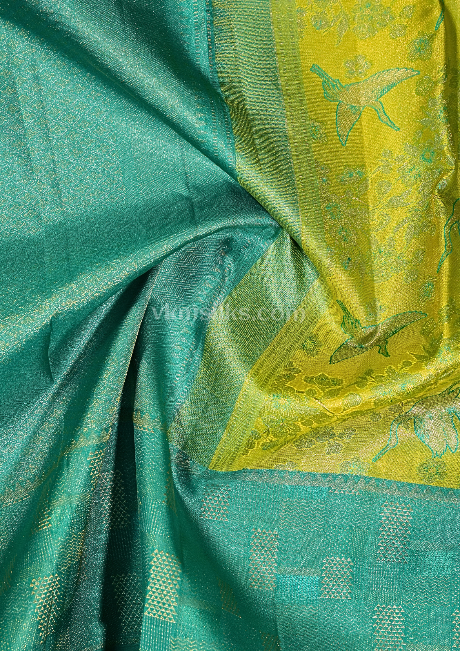 Lime Green & Aqua Blue Pure Kanchipuram Silk Saree with Bird Motif Zari Weaving alternative view