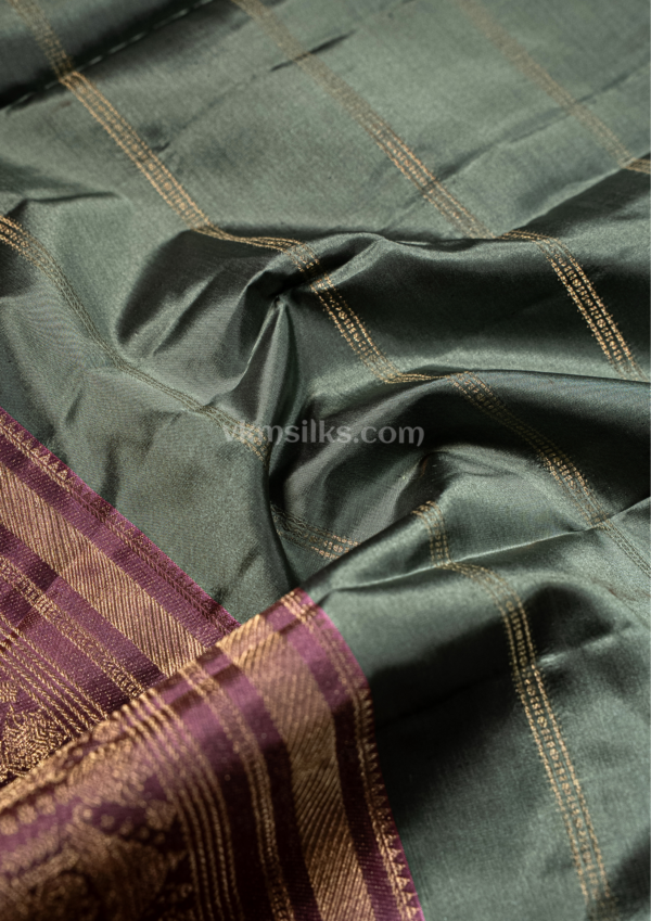 Elephant grey with magenta kattam soft kanjivaram