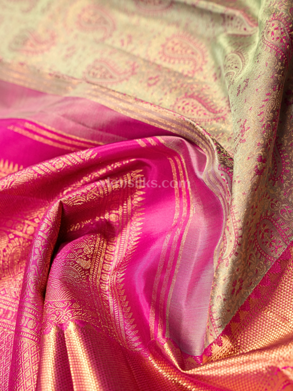 9 (19) Silver-grey pashmina body with magenta border
